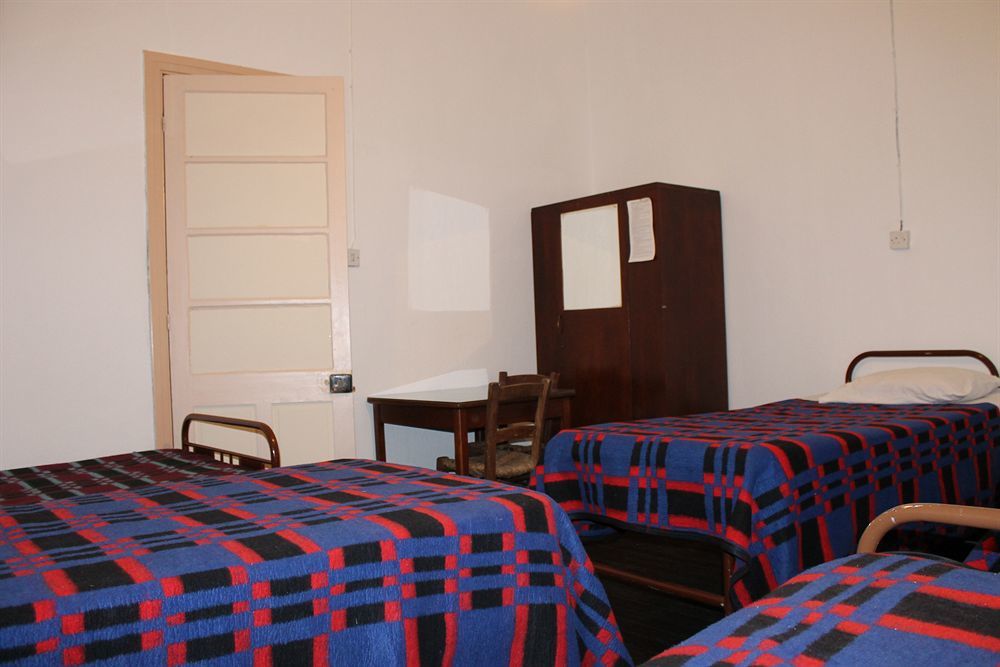 Trianon Hostel Paphos Kültér fotó