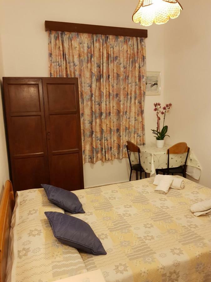 Trianon Hostel Paphos Kültér fotó